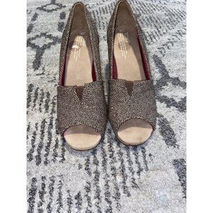 Toms Women Wedges Size 9